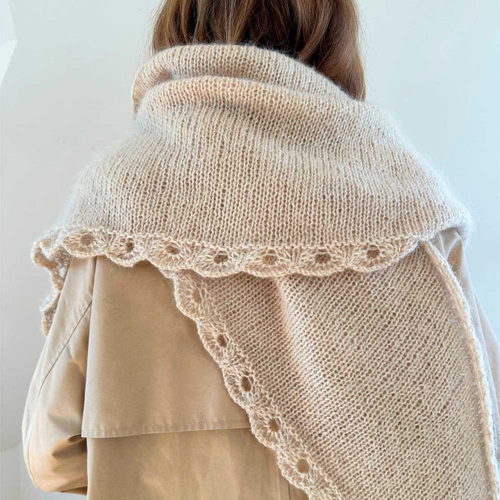 Strikkekit Ellie Shawl fra Le Knit i Tynd Silk Mohair &amp; Alpakka Følgetråd