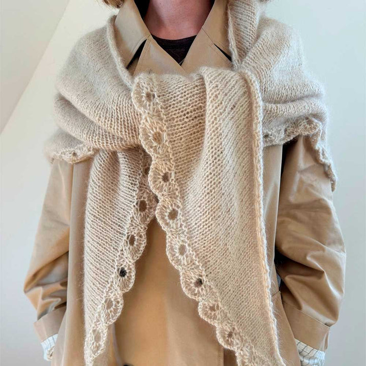 Strikkekit Ellie Shawl fra Le Knit i Tynd Silk Mohair &amp; Alpakka Følgetråd