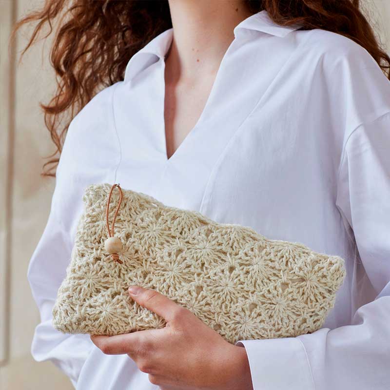Hæklet clutch fra Permin (digital opskrift)