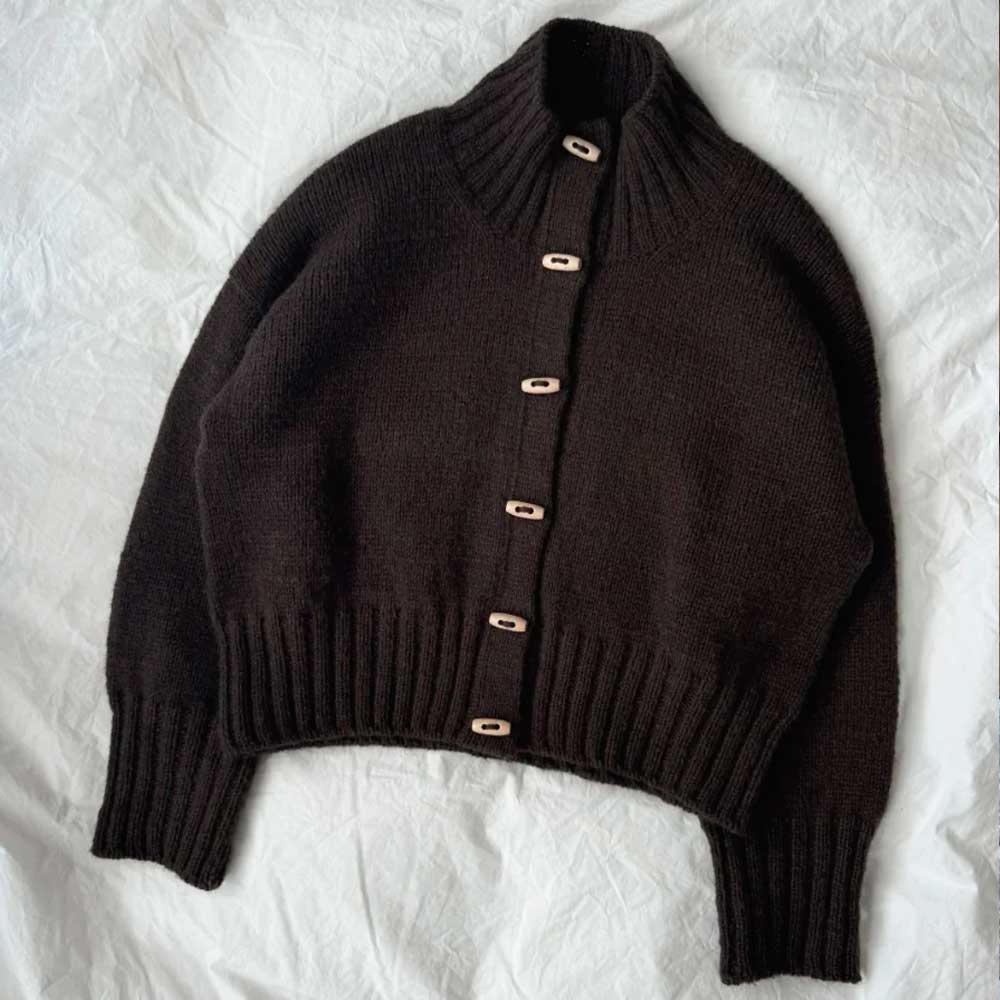 Strikkekit Hannah Jacket fra PetiteKnit i Atlas garn