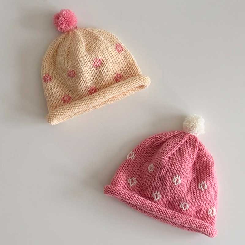 Lila Beanie fra Woolix