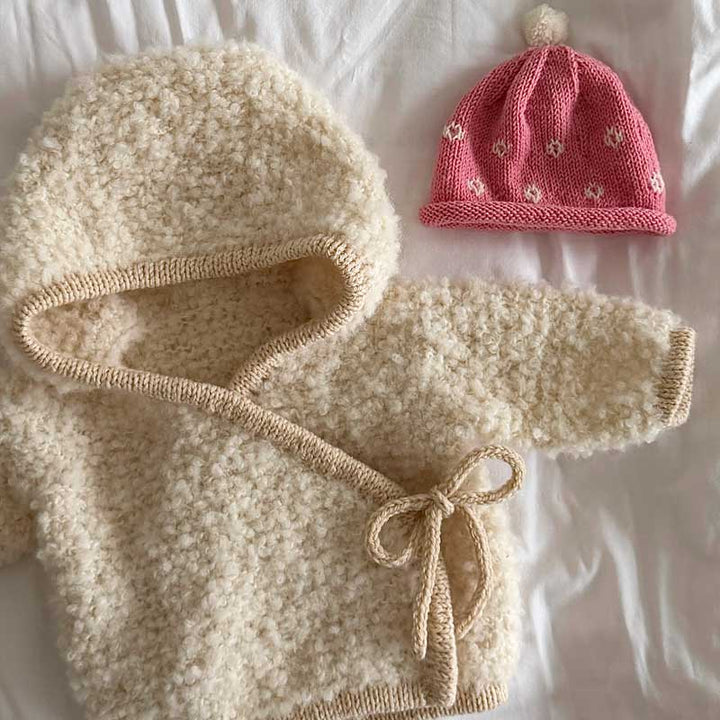 Lila Beanie fra Woolix