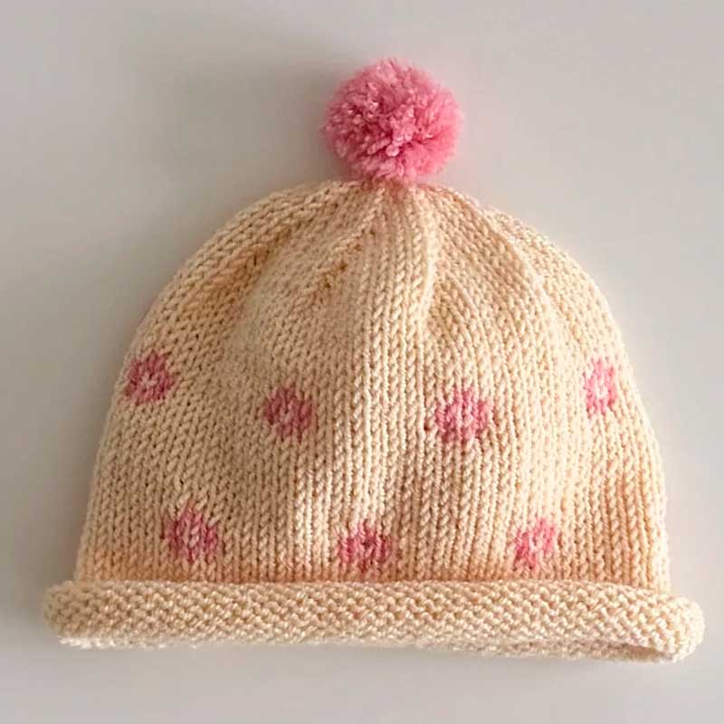 Lila Beanie fra Woolix
