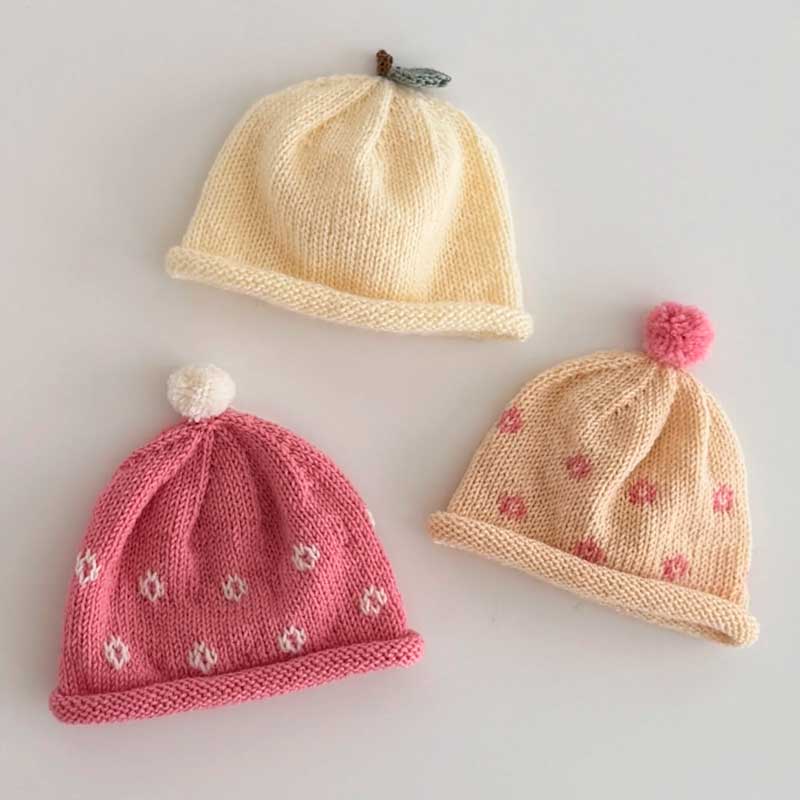 Lila Beanie fra Woolix