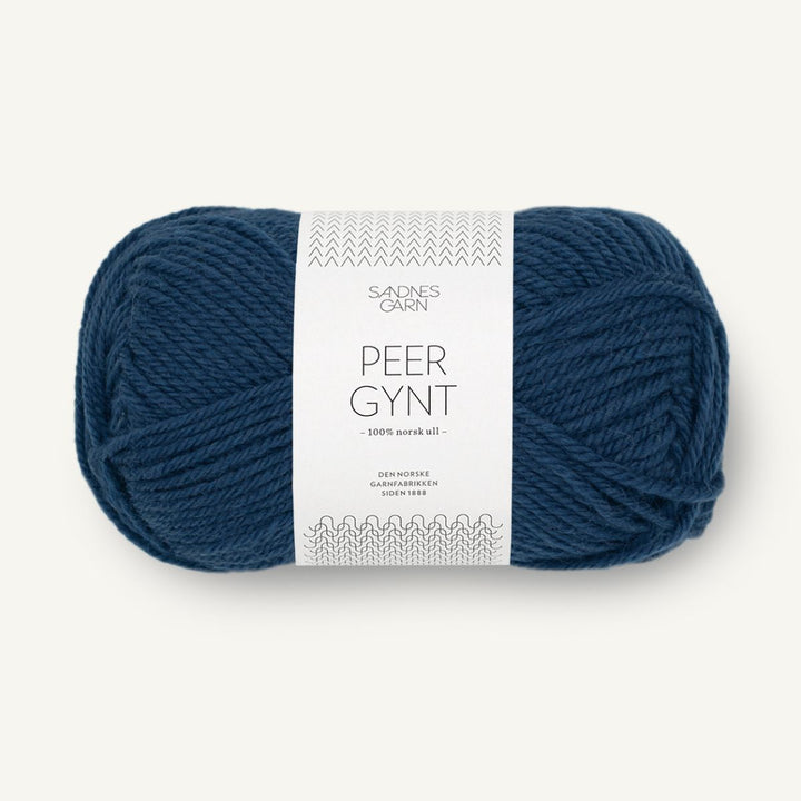 Peer Gynt garn fra Sandnes Garn Mørk blå