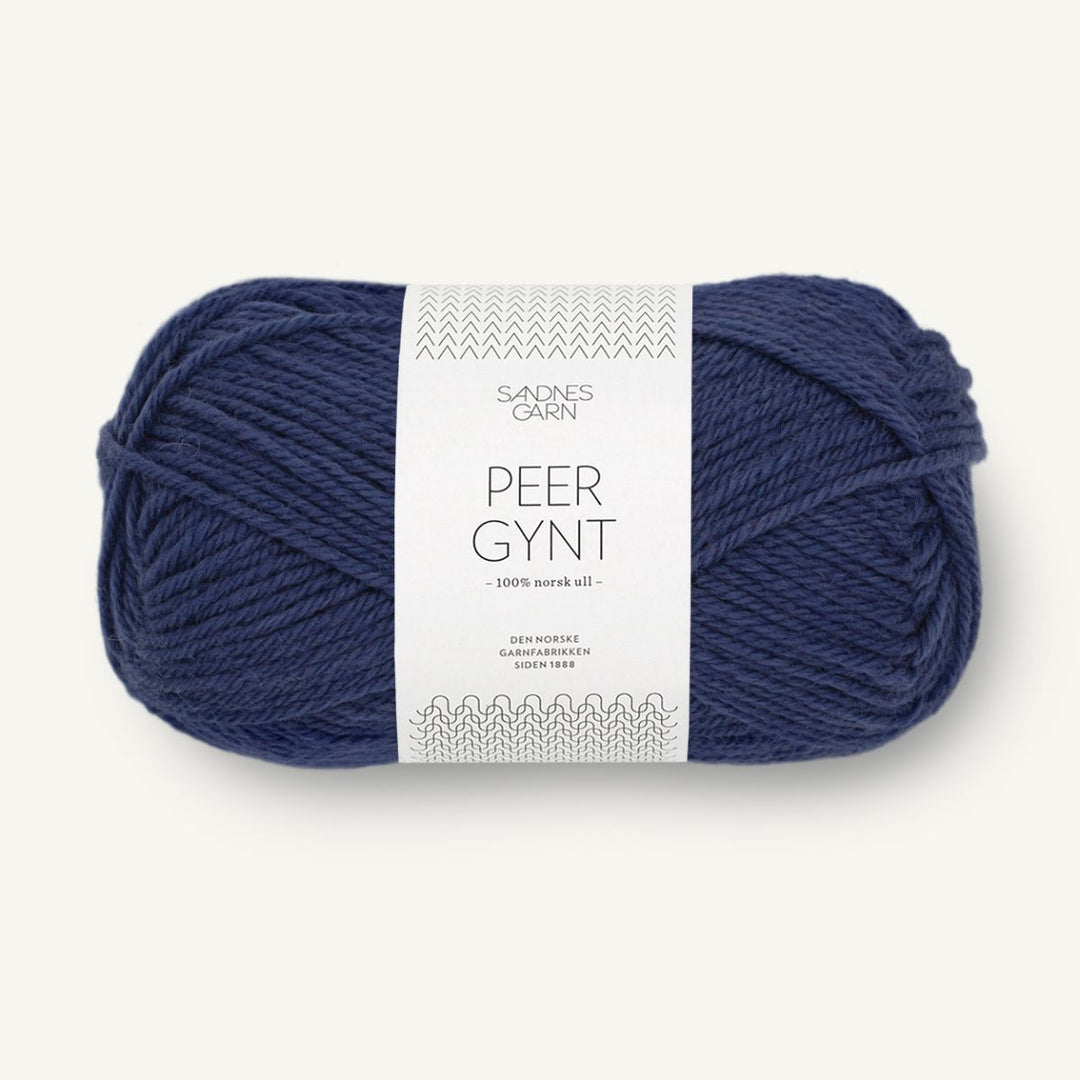 Peer Gynt garn fra Sandnes Garn Mørkeblå
