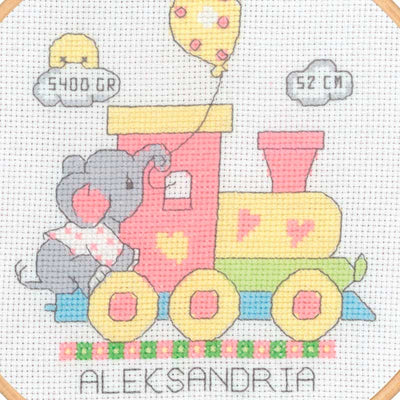 Broderikit - Dåbsminde til nyfødt pige (Ø18 cm)