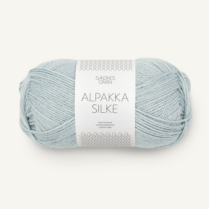 Alpakka Silk garn fra Sandnes Garn Lys gråblå