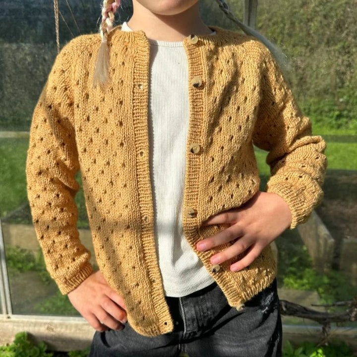 Annas Sommercardigan fra PetiteKnit (Opskrift i fysisk papirudgave)