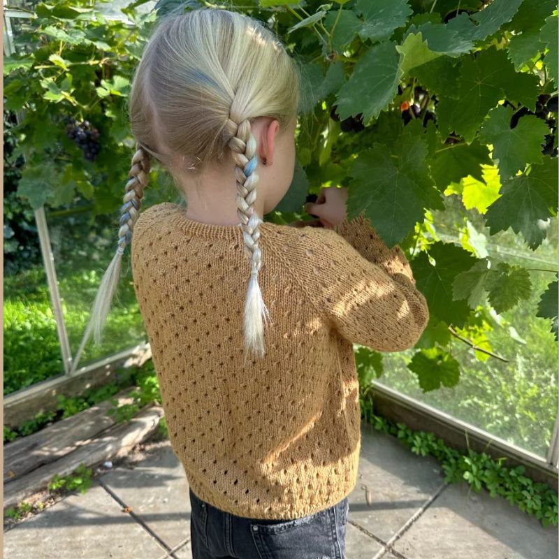 Annas Sommercardigan fra PetiteKnit (Opskrift i fysisk papirudgave)
