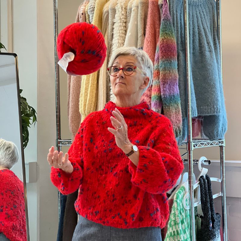 Strikkekit Anouk sweater i Phoenix Tweed