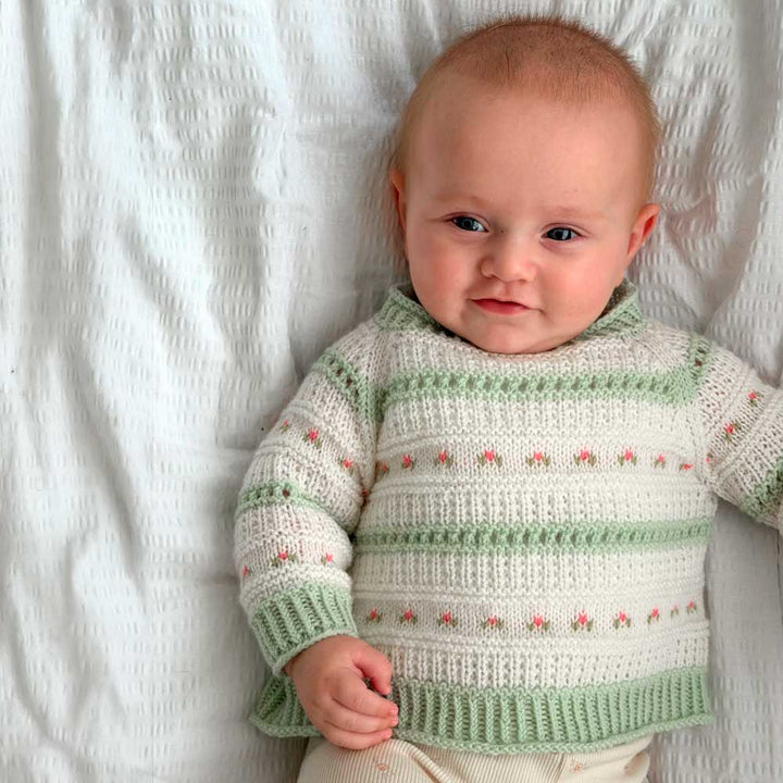 Strikkekit Bellis Sweater fra Woolix i Sunday garn