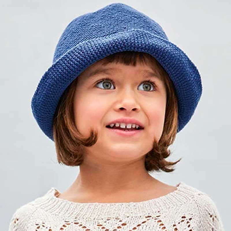 Hæklekit bøllehat til børn i Mandarin Petit fra Sandnes Garn 2206-7