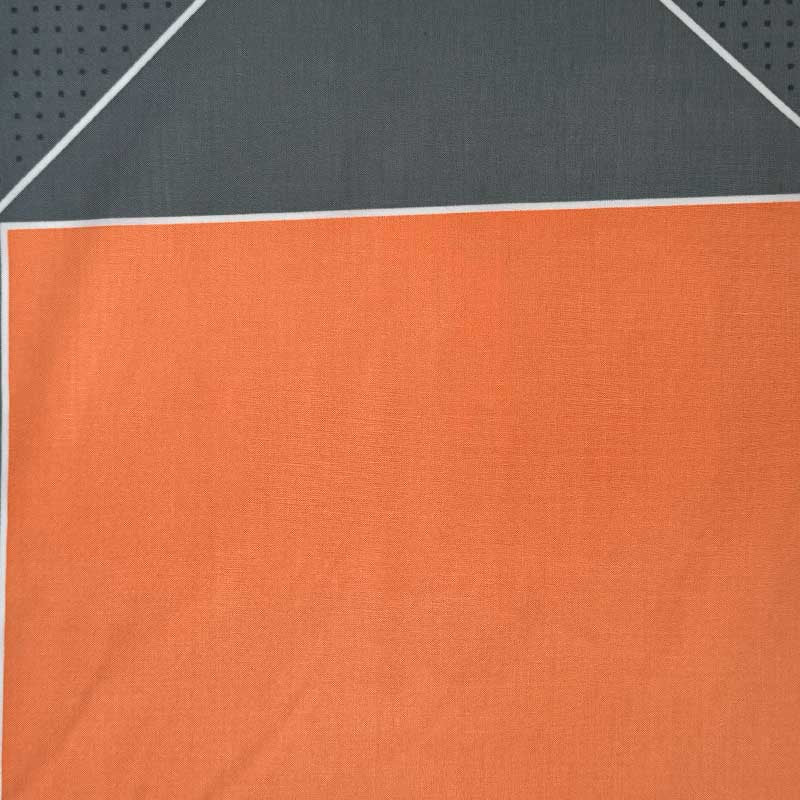 Boligtekstil fra Kvadrat med geometrisk mønster - KreStoffer