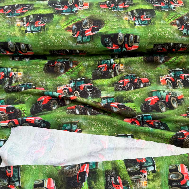 Digital bomuldsjersey med traktor i marken