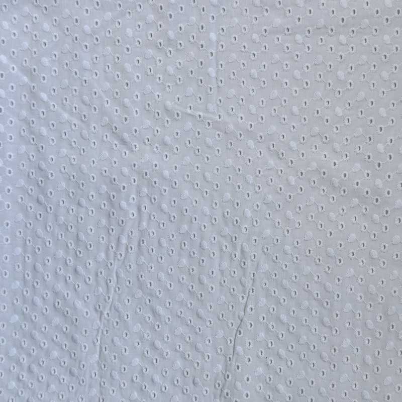 Broderi anglaise i hvid - KreStoffer