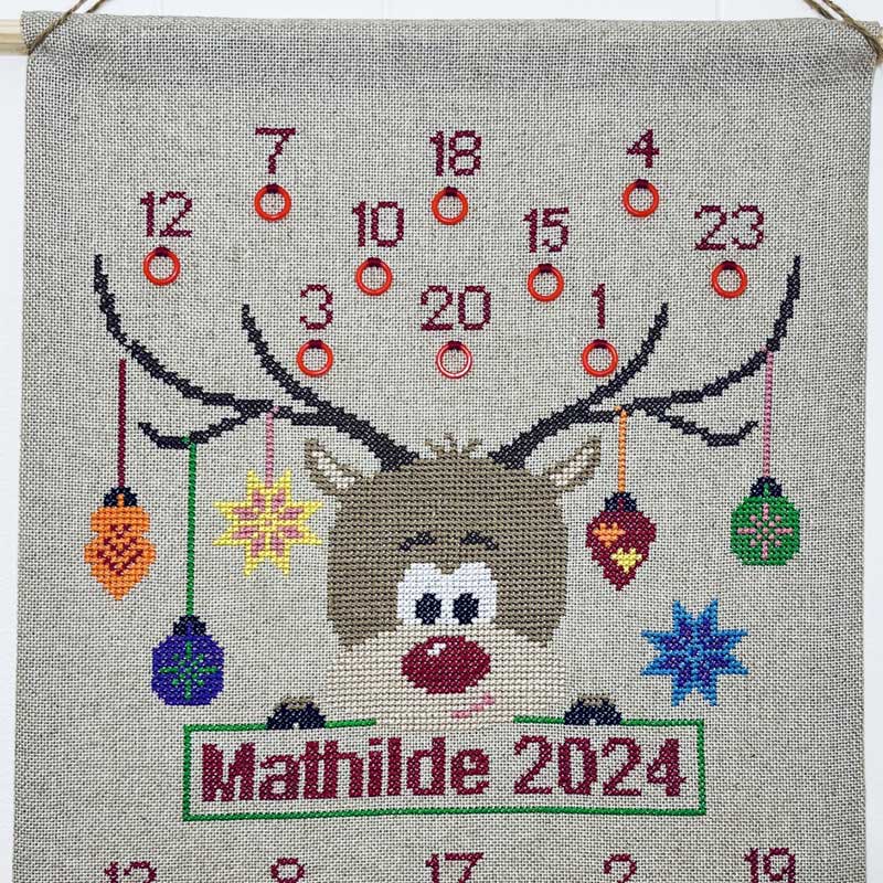 Broderikit Julekalender med Rudolph 2039-1 fra Pomp Stitch