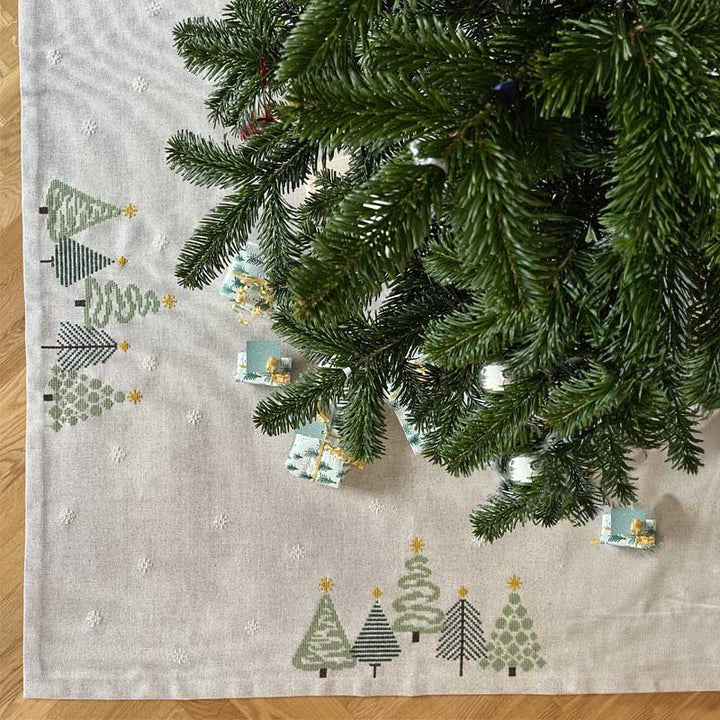 Broderikit juletræstæppe Grøn jul med stil 2028-1 fra Pomp Stitch