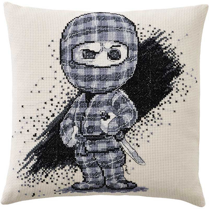 Broderikit Ternet Ninja Figur fra Permin