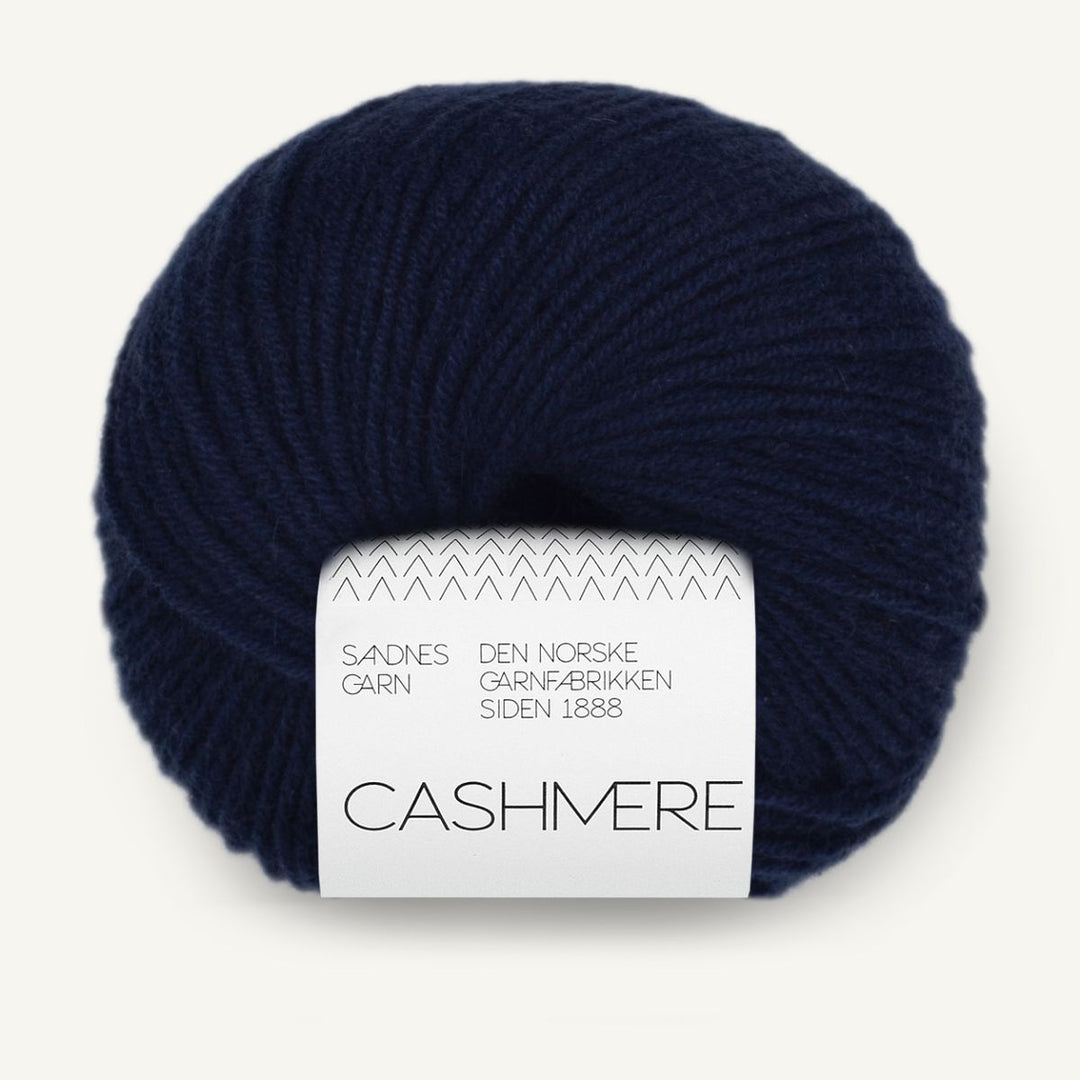 Cashmere garn fra Sandnes Garn Dark navy