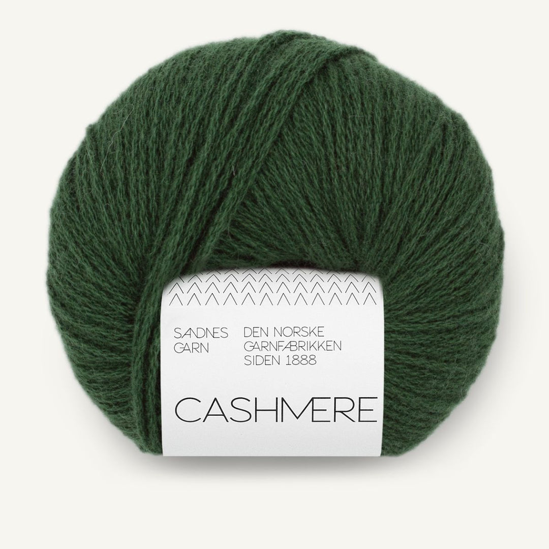 Cashmere garn fra Sandnes Garn Forest green