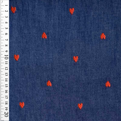 Denim med broderede hjerter, mellemblå - KreStoffer