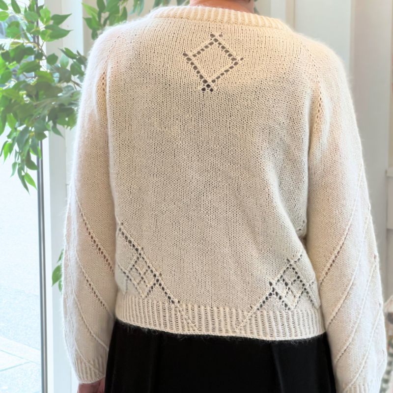 Diamond Line Sweater V-neck fra Siersknit i Sunday &amp; Tynd Silk Mohair