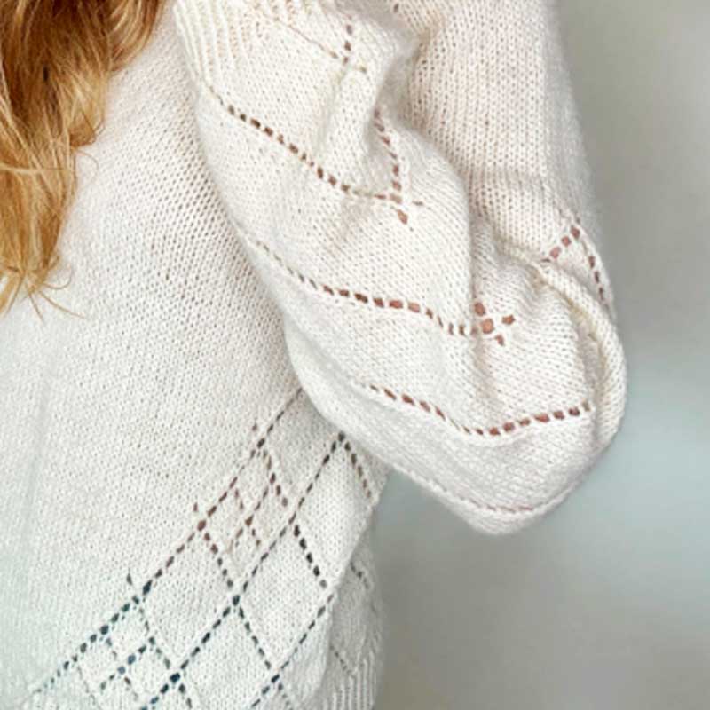 Strikkekit Diamond Line Sweater V-neck fra Siersknit i Sunday &amp; Tynd Silk Mohair