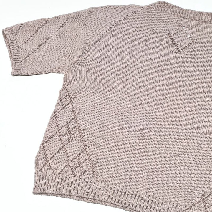 Strikkekit Diamond Line Tee V-neck fra Siersknit i Maja garn
