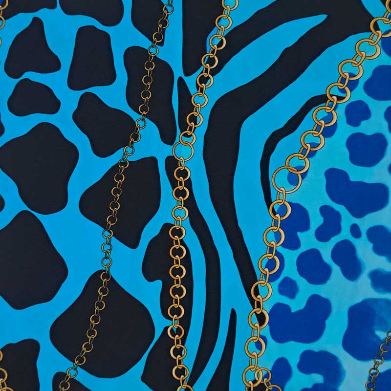 Digital viscose jersey med blandet dyreprint og kæder - KreStoffer