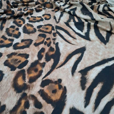 Digital viscose jersey med mixet dyreprint - KreStoffer