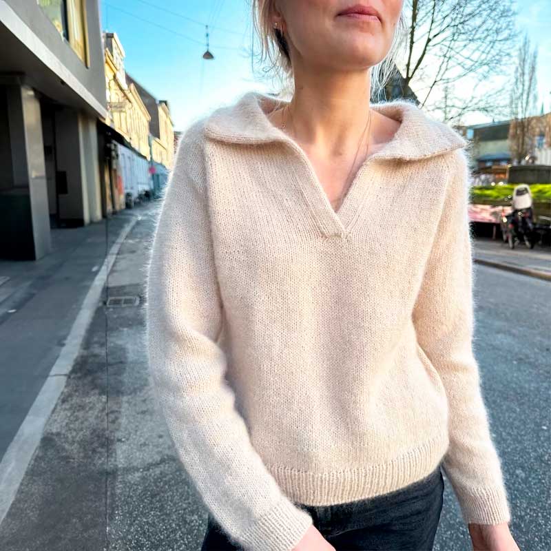 Elisabeth Blouse fra PetiteKnit (Opskrift i fysisk papirudgave) - KreStoffer