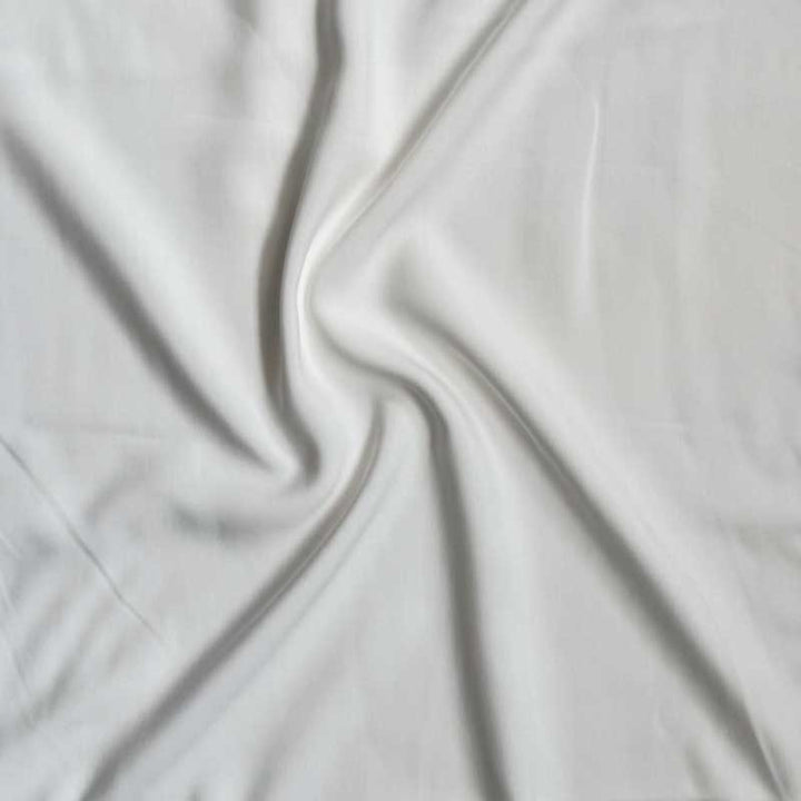 Ensfarvet fast viscose i ecru