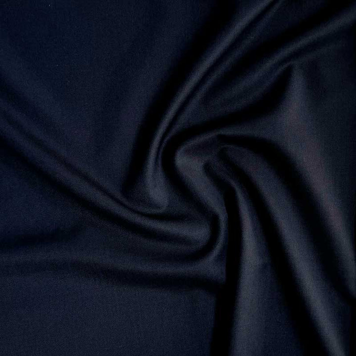 Ensfarvet gabardine marine