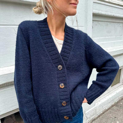 Eva cardigan fra PetiteKnit (Opskrift i fysisk papirudgave)