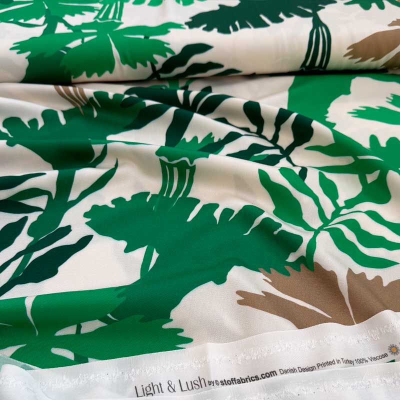 Fast viscose med abstrakte blomster - KreStoffer