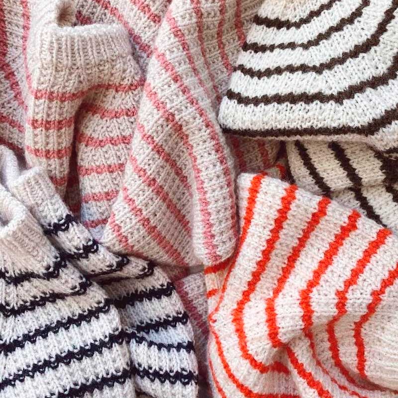 Strikkekit Friday Sweater fra PetiteKnit i Sunday Garn