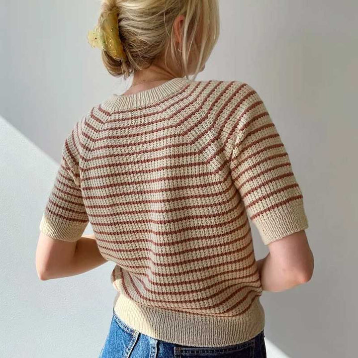 Friday Tee fra PetiteKnit (Opskrift i fysisk papirudgave)