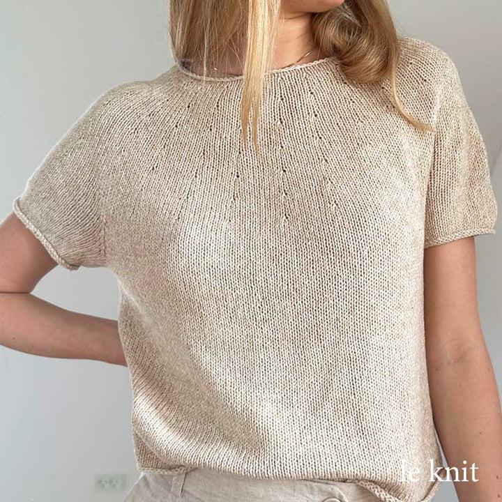 Strikkekit Plain Yoke Tee 20 fra Le Knit i Line garn