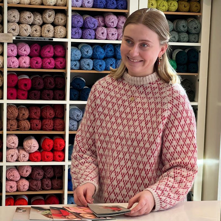 Garnpakke Spot Sweater fra Anne Ventzel i vores garnalternativ
