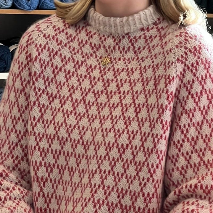 Garnpakke Spot Sweater fra Anne Ventzel i vores garnalternativ
