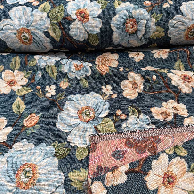 Gobelin med blomster grene - KreStoffer