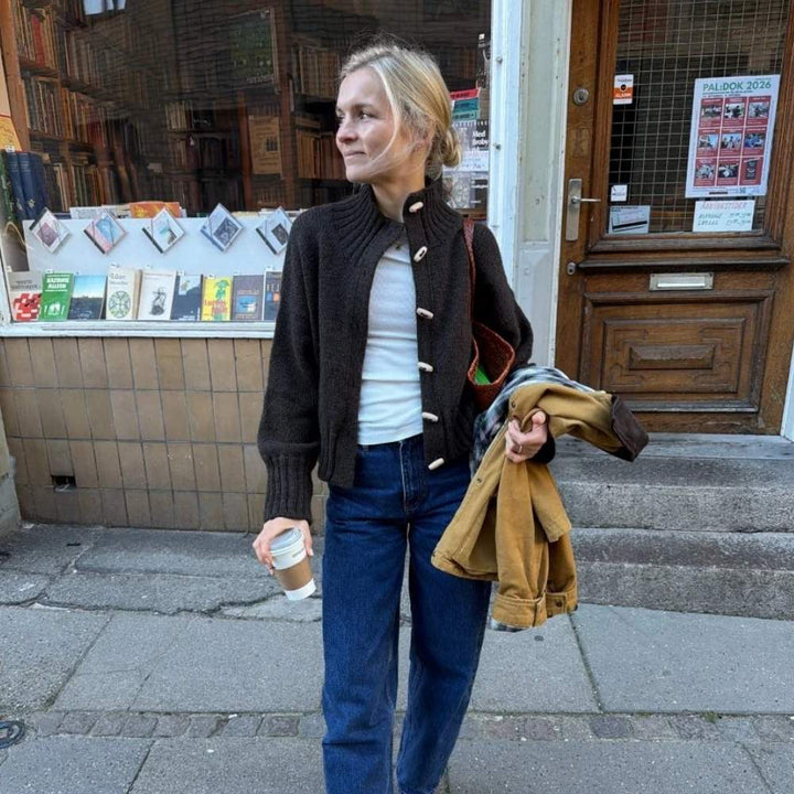 Strikkekit Hannah Jacket fra PetiteKnit i Atlas garn