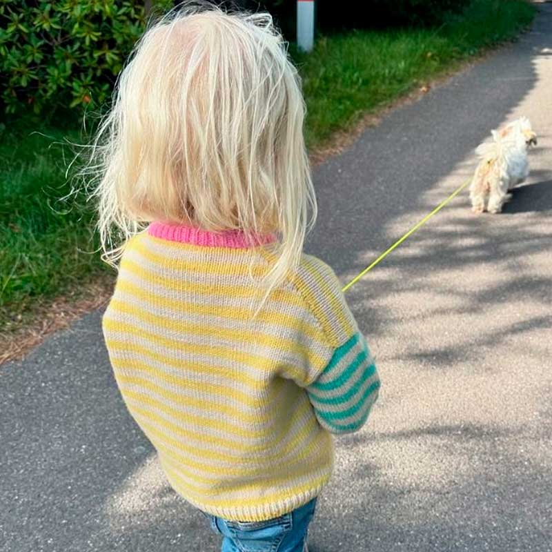 Strikkekit, Holger Sweater fra PetiteKnit i Peer Gynt garn fra Sandnes