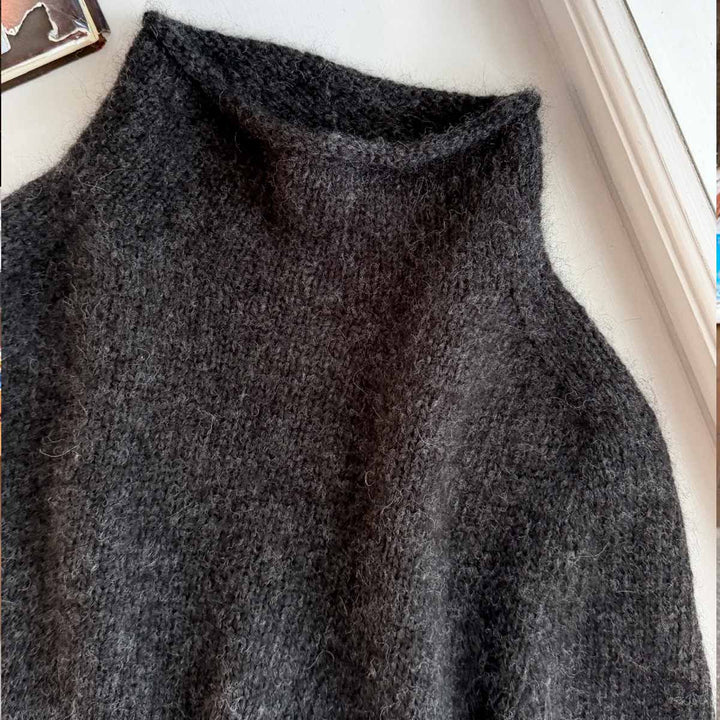 Strikkekit Ivy Cape fra PetiteKnit i KOS Garn