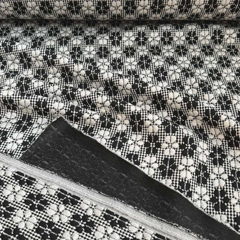 Jacquard med blomster - KreStoffer