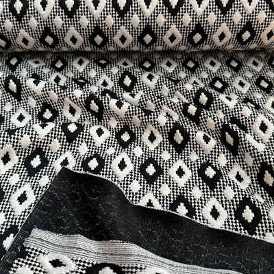 Jacquard med felter - KreStoffer