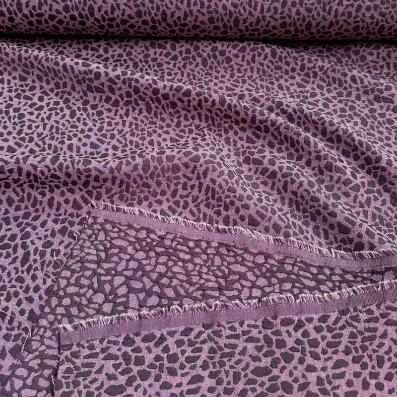 Jacquard med leopard prikker, lilla - KreStoffer