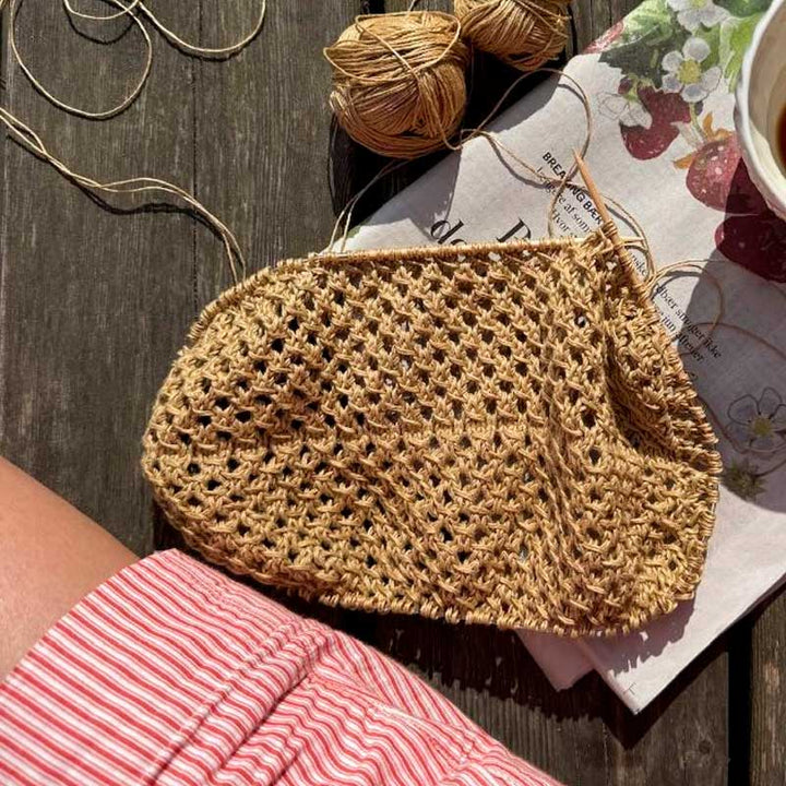 Juno Bag fra PetiteKnit i Tynd Line garn