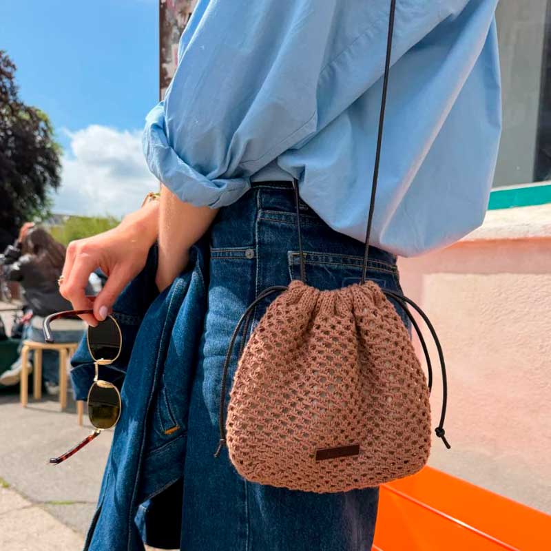 Juno Satchel fra PetiteKnit